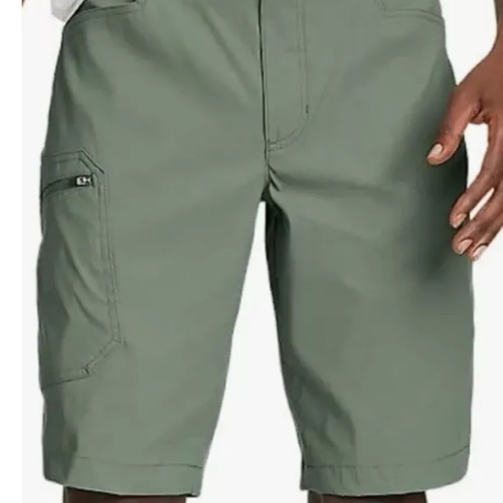 EDDIE BAUER Men's Rainier Shorts Active Fit Mineral Green Size 32